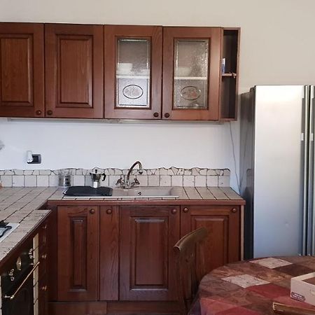 Apartamento Casa In Palazzo Storico Locate di Triulzi Exterior foto