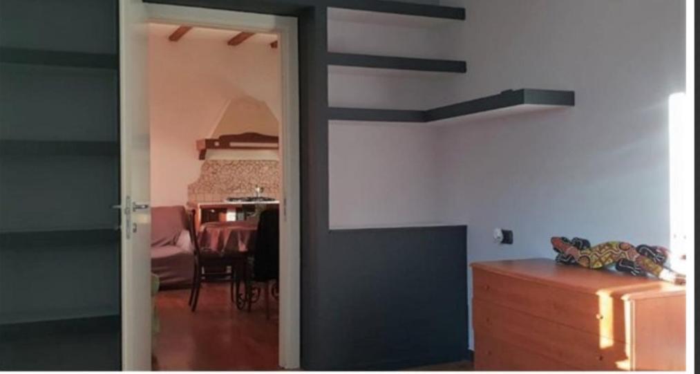 Apartamento Casa In Palazzo Storico Locate di Triulzi Exterior foto