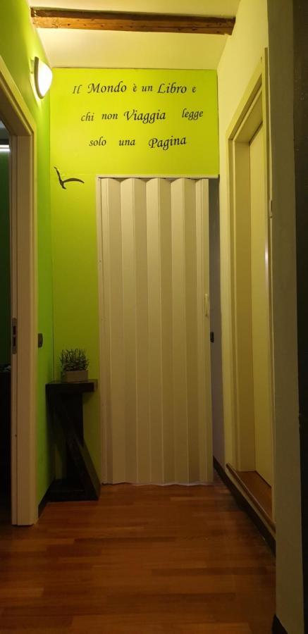 Apartamento Casa In Palazzo Storico Locate di Triulzi Exterior foto